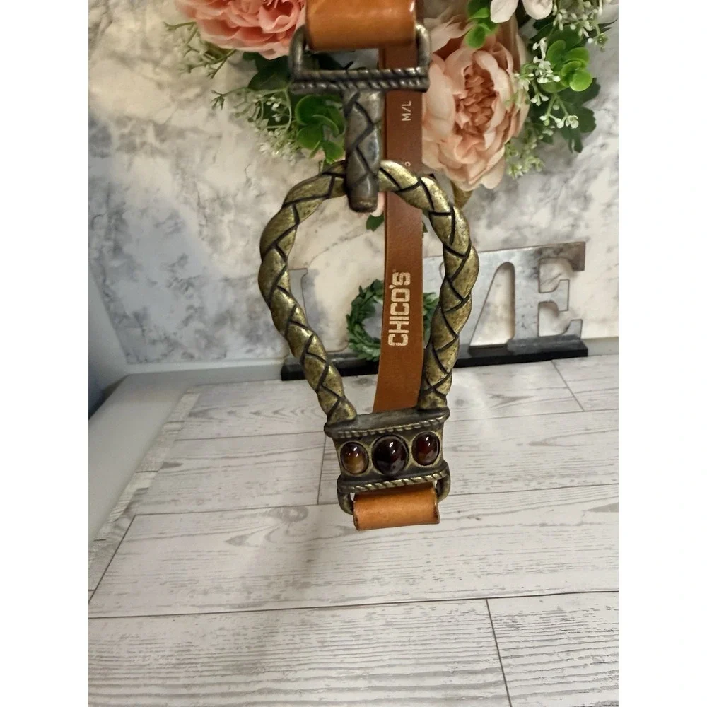 Chicos Italian Leather Brass Tone Waist Belt Size M/L Adjustable Hook Gemstones‎